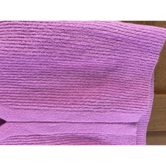 English Factory Ribbed Knit V-Neck Sweater Vest in Orchid Women’s size Medium - Picture 5 of 10